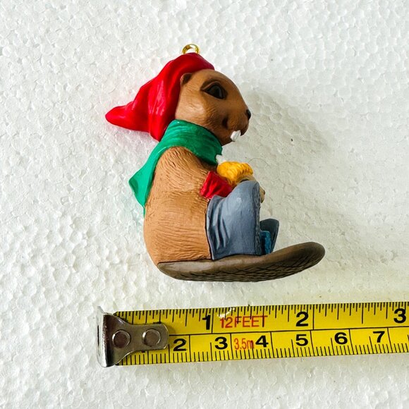 VTG 1992 Hallmark Toboggan Tail Keepsake Ornament Beaver & Baby Sledding Fun - Picture 11 of 13